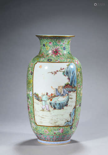 A Chinese Porcelain Famille Rose Vase Marked Qian Long