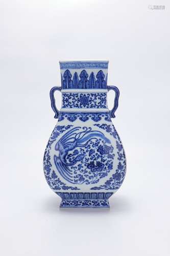 Period Of Qianlong Blue And White Porcelain 