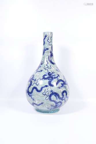 Qing Dynasty Blue And White Porcelain 