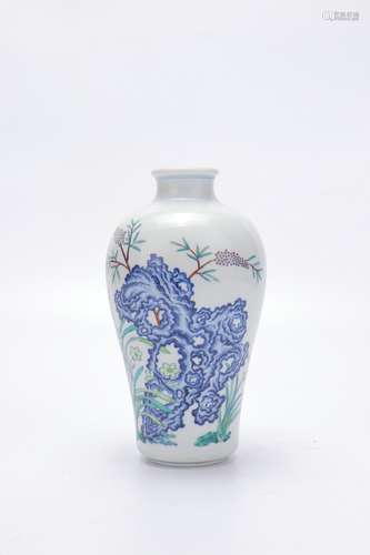 Period Of Yongzheng Doucai Porcelain Bottle, China