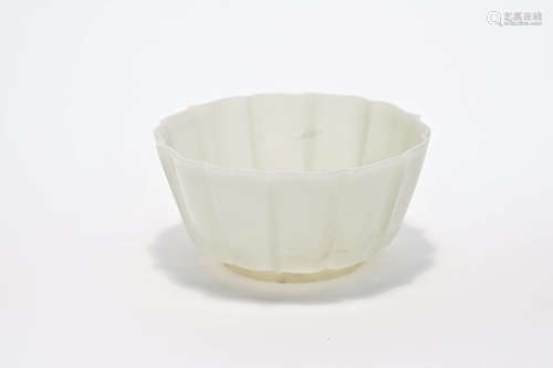 Carved White Jade Barbed-Rim Cup