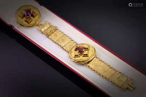 NAPOLEON III PERIOD GARNET SET IN 18K GOLD