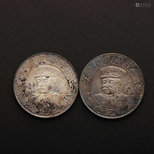 A SET OF MODERN CHINESE FINE SILVER COIN