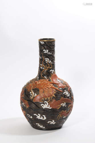 Black-Ground Dragon Tianqiuping Vase