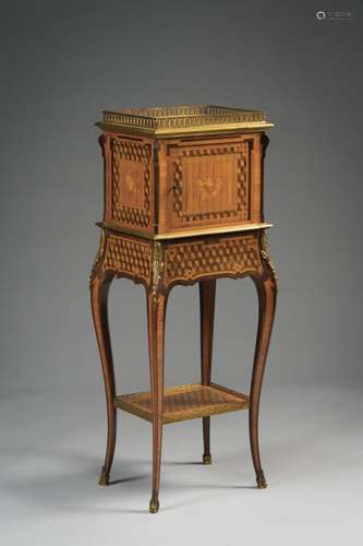 106. Emmanuel Alfred BEURDELEY (dit Alfred II) Petit cabinet...