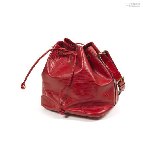 LOUIS VUITTON - Sac porté épaule petit modèle Noe – En cuir ...