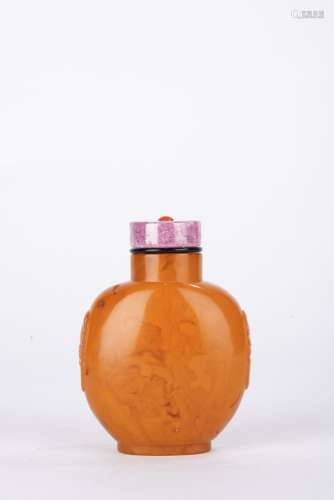 Chinese Amber snuff bottle