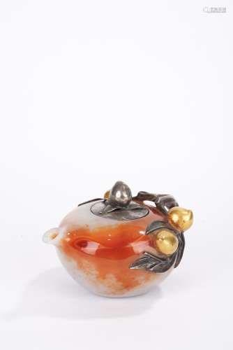 Chinese Qing Period agate gold and silver wrapped ewer