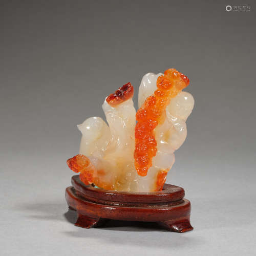 A small agate statue,Qing dynasty