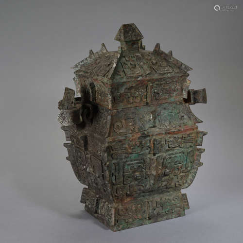 A important bronze ritual wine vessel,Shang dynasty