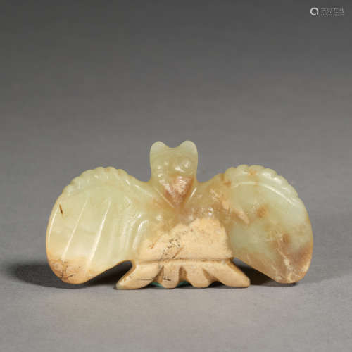 A pale celadon jade bird-form amulet neolithic period, hongs...