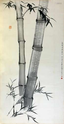 CHINESE SCROLL PAINTING OF BAMBOO SIGNED BY XU BEIHONG