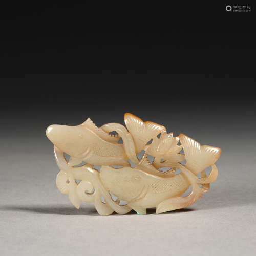 A white jade pendant ‘double fish’ carving Liao dynasty