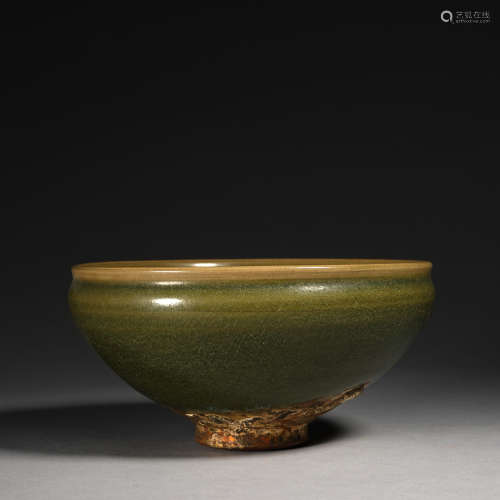 A bowl of the Northern Song Dynasty Ru Kiln