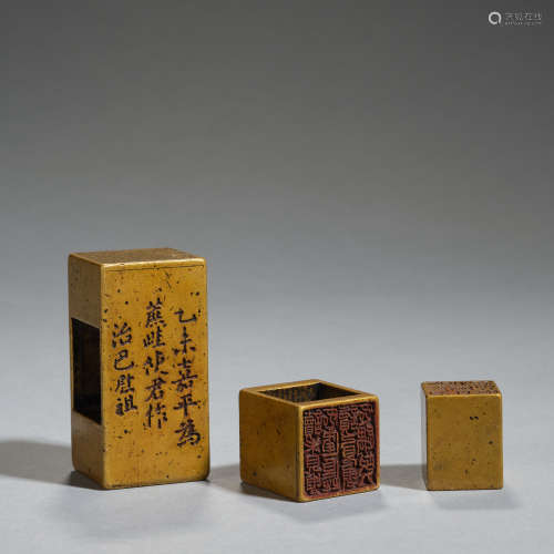 Gilt-copper alloy detachable seals,set of three,Qing dynasty
