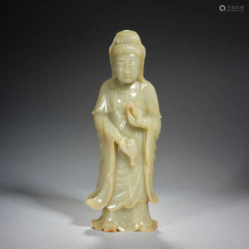 A jade figure of Guanyin, Qing dynasty