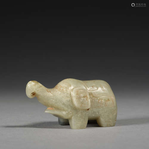 A small jade elephant,Qing dynasty