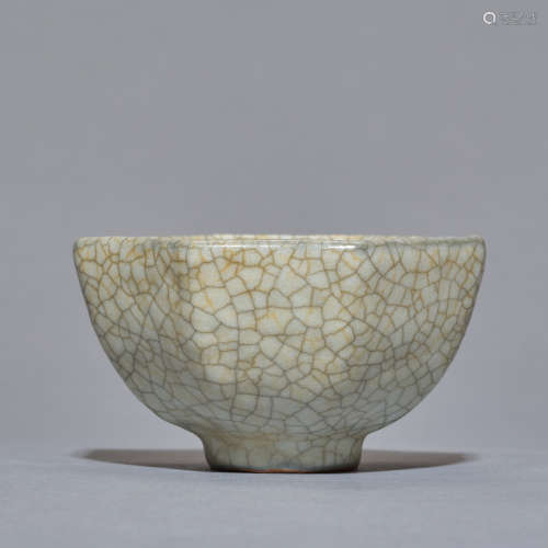Song Dynasty,Ge Kiln teacup