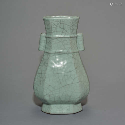 Song Dynasty,Ge Kiln vase with two handles