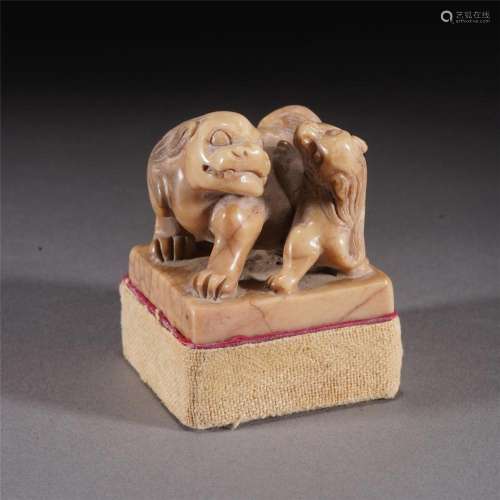 A CHINESE SOAPSTONE MOTHER-AND-SON BEASTS SEAL