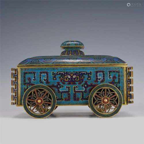 A CHINESE CLOISONNE ENAMEL CARRIAGE SHAPED BOX