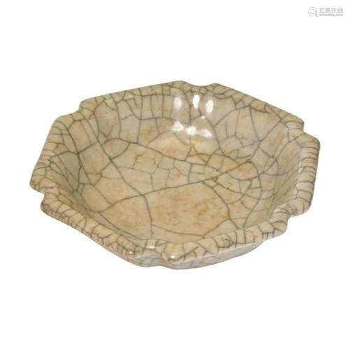 Chinese Ge-Type Hexagonal Bowl