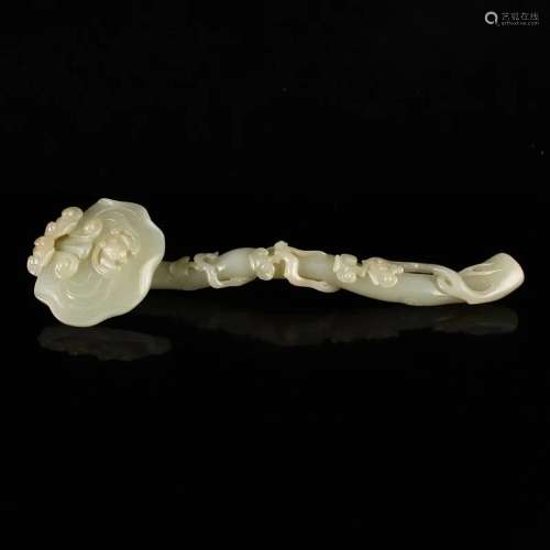 Superb Chinese Qing Dy Hetian Jade Ruyi Scepter Statue
