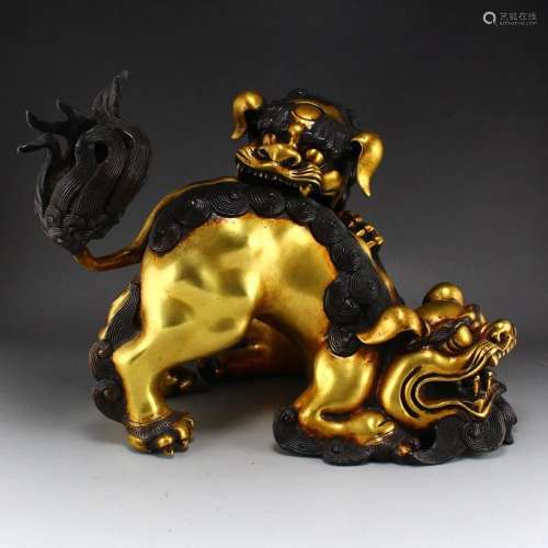 Chinese Gilt Gold Red Copper Double Lions Statue