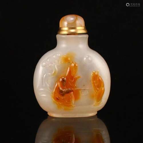 Chinese Agate Low Relief Figures Snuff Bottle