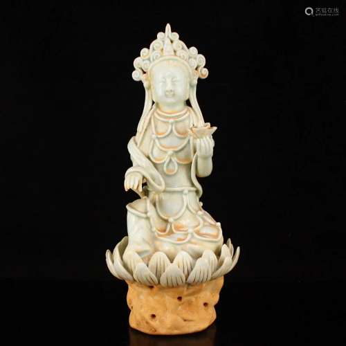 Vintage Chinese Lotus Porcelain Kwan-Yin Statue