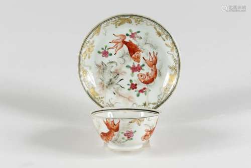 CHINE Bol à thé et son présentoir en porcelaine Époque Yongz...