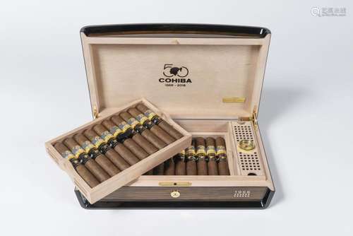 COHIBA MAJESTUOSOS 1966 - 50 ANNIVERSARIO HUMIDOR Coffret hu...