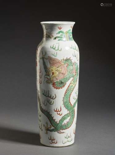 Chinese Art A famille verte rouleau porcelain vase decorated...