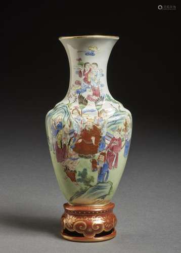 Chinese Art A famille rose porcelain wall vase China, 20th c...