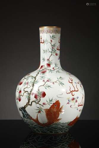 Chinese Art Large Tianqiuping vase China, 20th century