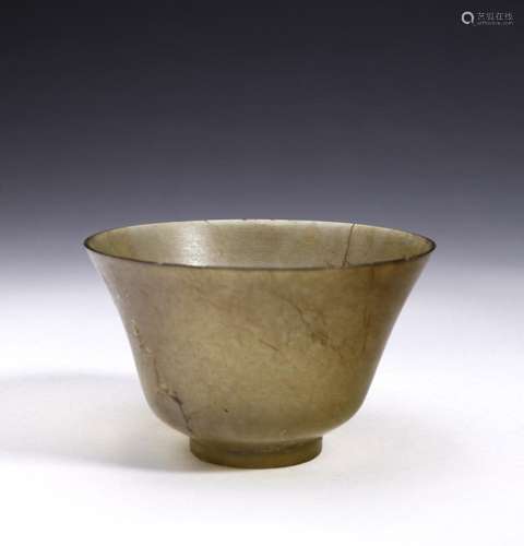 Chinese Art A small flared jade cup China, Warring States pe...