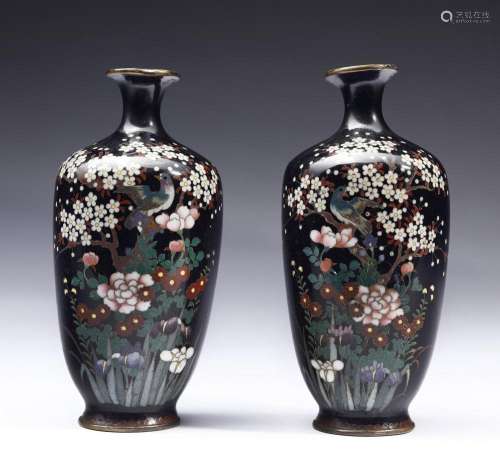 Japanese Art A pair of enamel cloisonnè vases decorated with...