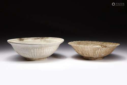South-Est Asian Art Two large Sawankhalok stoneware bowls Th...