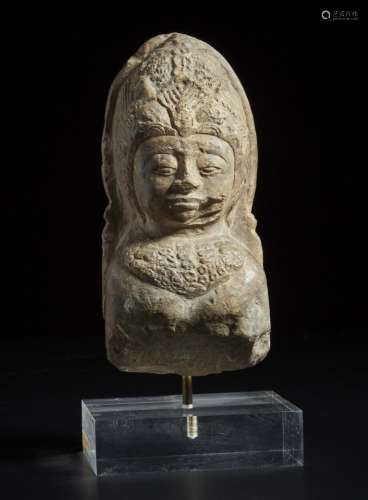South-Est Asian Art A small stone bodhisattva head Indonesia...