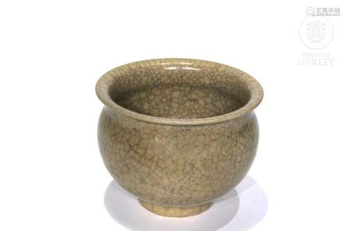 Geyao pottery "Zun" bowl, Ming dynasty (1368 - 164...