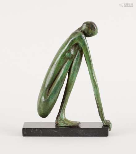 Sculpture en bronze à patine verte: "Gonio II".Sig...