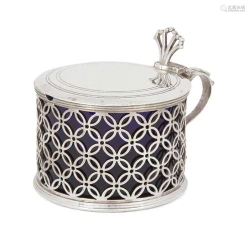 A GEORGE V LARGE BLUE GLASS LINED SILVER MUSTARD, LONDON, 19...