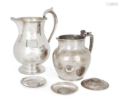 AN AMERICAN SILVER WATER JUG, HUNT SILVER COMPANY, STAMPED S...