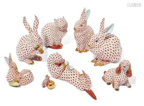 A GROUP OF MODERN HEREND PORCELAIN ANIMALS, LATE 20TH/EARLY ...