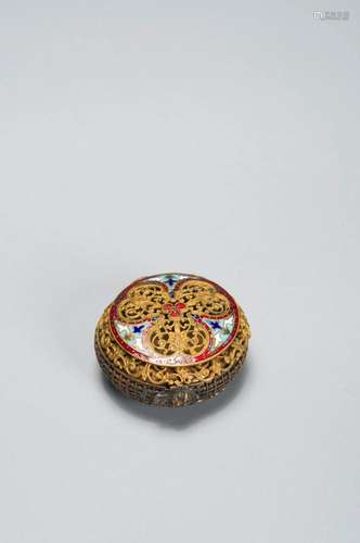 A SMALL COPPER CLOISONNE ENAMEL CIRCULAR BOX AND COVER QING ...