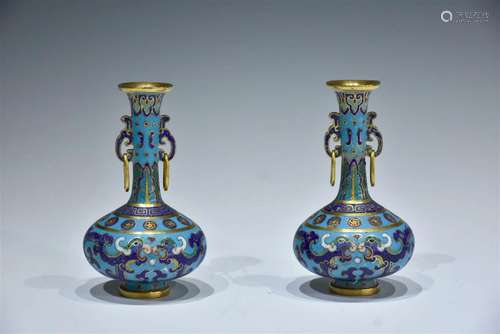 A PAIR OF CLOISONNE ENAMEL VASE MID-QING DYNASTY