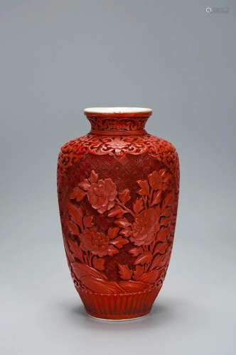 A RED LACQUER CARVED â€œPEONYâ€ VASE QING DYNASTY