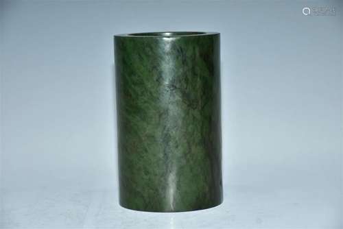 A COURT MADE SPINACH-GREEN JADE BRUSH POT MID-QING DYNASTY