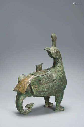 A BRONZE BIRD ZUN SHANG DYNASTY