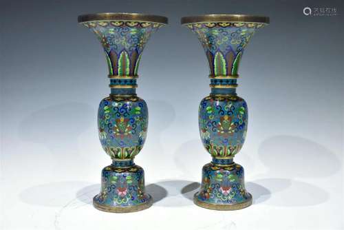 A PAIR OF CLOISONNE ENAMEL GU-SHAPED VASES MID-QING DYNASTY